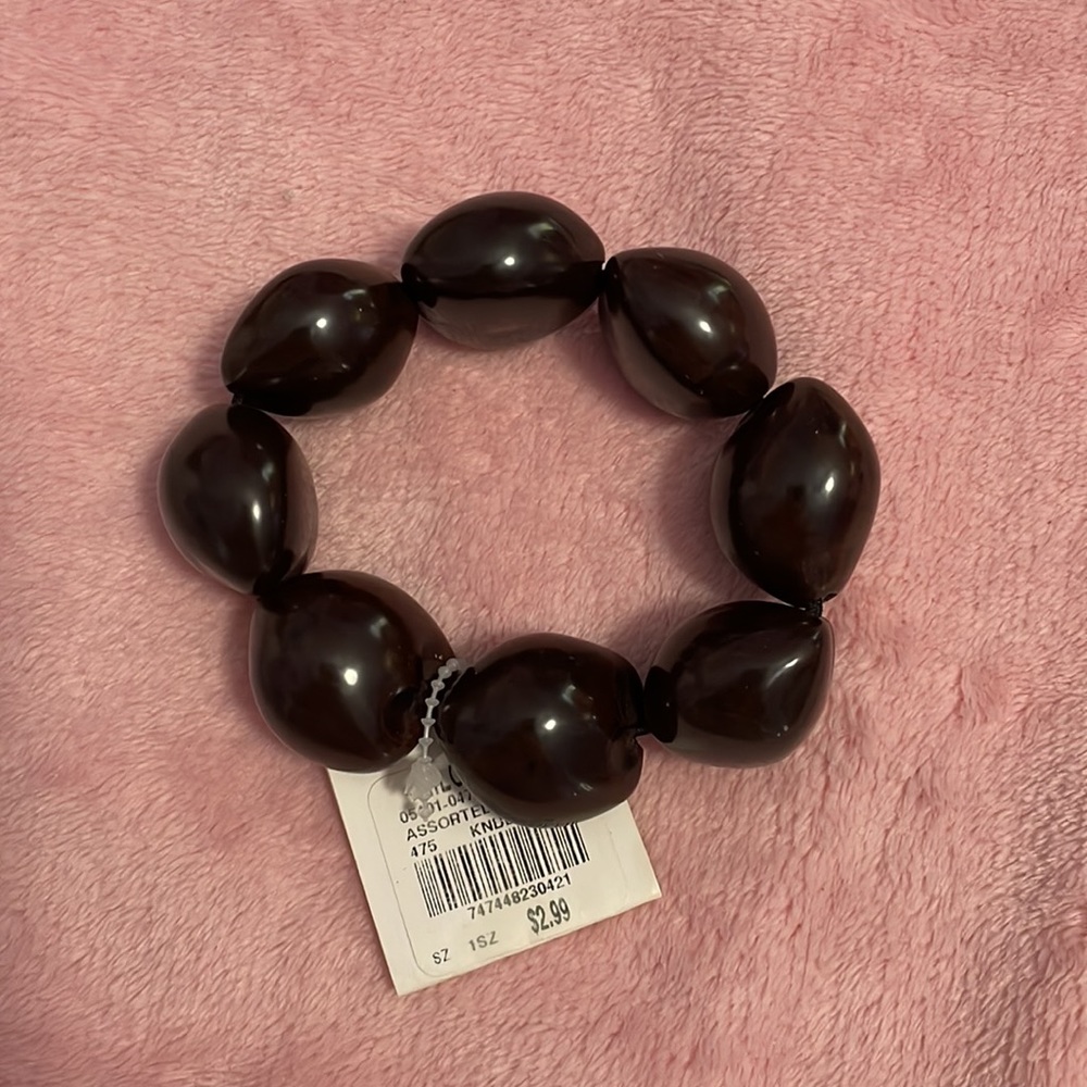 SOLD!!!! New Woman’s handmade Hawaii bracelet and earrings jewelry bundle - Picture 4 of 7